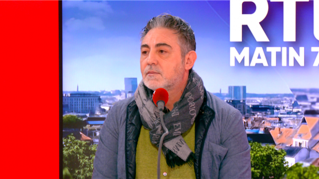 On assume : les syndicats savent que les grèves pénalisent les usagers mais ils n'ont pas d'autres solutions