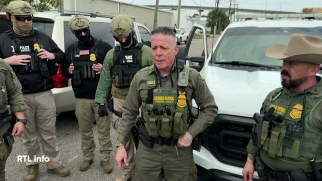 Des agents fédéraux déployés à Minneapolis dans le cadre d'une opération anti-immigration commenceront à quitter la ville mardi, a annoncé la municipalité. Ce retrait intervient après la mort de deux manifestants, et alors que la pression politique s'intensifie sur l'administration Trump.