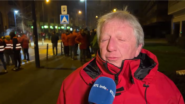 La grève se poursuit avec une manifestation à Jambes : les syndicats bientôt vont être reçus par le cabinet du ministre