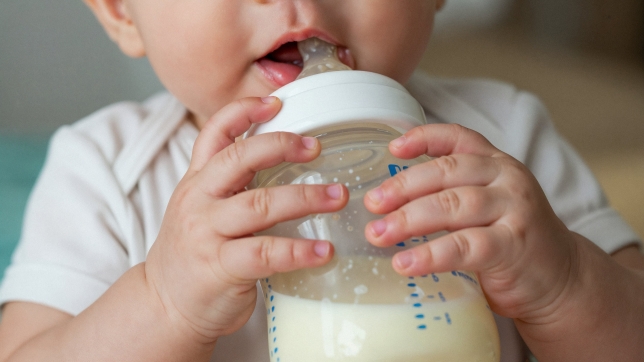 baby-drinking-milk-from-bottle.jpg