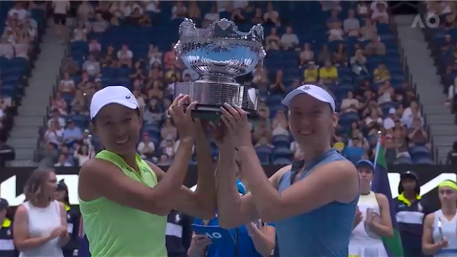 La Belge a remporté l'Open d'Australie 2026 en double avec sa partenaire chinoise Zhang Shuai.