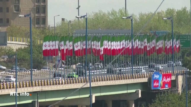 La menace d'une intervention militaire américaine contre le régime de Téhéran semble s'éloigner alors que des discussions sont en cours pour trouver un cadre de travail qui finaliserait un accord dans le dossier nucléaire iranien. Malgré la répression sanglante et la coupure générale d'Internet.