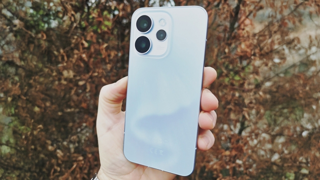 Un design très associé à l’univers de l’iPhone de ces dernières années