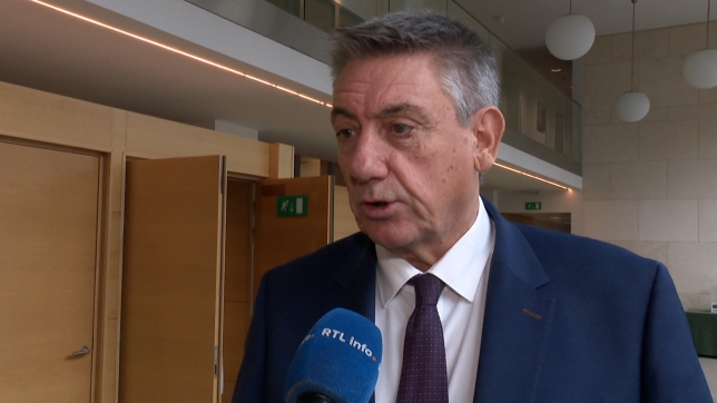 pension jan jambon PGO-LP.00_20_53_02.Still001.jpg