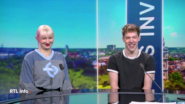 Mustii et Alice On the Roof présentent la pièce familiale L'histoire du suppositoire qui voulait échapper à sa destinée, adaptée de la BD d'Alex Vizorek et Caroline Allan et jouée au Centre culturel d'Uccle.