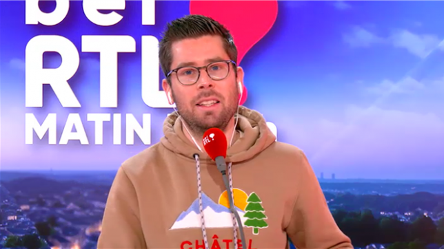 Caméras embarquées dans le quotidien des équipes de Brussels Airlines : la nouvelle série documentaire Bienvenue à bord dévoile les dessous d’un univers fascinant, bien au-delà du simple service à bord.