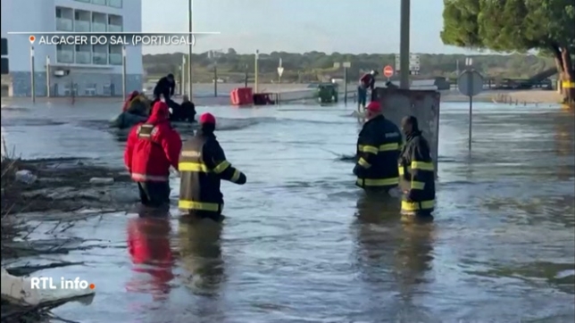 Les autorités portugaises ont émis une alerte rouge face au risque de crue et d'inondations dans le centre du pays après le passage de la dépression Leonardo. Une commune parmi les plus touchées a annoncé vouloir reporter d'une semaine le scrutin du second tour de l'élection présidentielle.