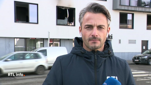 Une personne a perdu la vie dans l'incendie d'une maison de repos du centre de Liège, et trois autres ont été blessées, dont deux étaient dans un état grave hier soir. Les résidents doivent désormais être relogés. Le point en direct avec Samuel Ledoux.