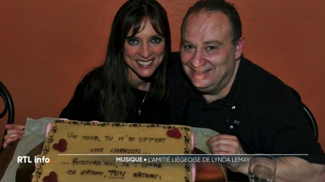 Retour sur une amitié presque improbable, celle qui unit depuis plus de vingt ans une chanteuse québécoise et un restaurateur liégeois. Entre Lynda Lemay et Marc Carneval, le lien est si fort que l'artiste lui a même consacré une chanson. Elle était d'ailleurs en concert à Liège la semaine dernière.