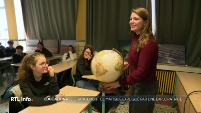 Une doctorante de l'UCLouvain a rencontré des élèves de secondaire à Ath. L'occasion pour la jeune femme de partager son goût pour les matières scientifiques et, pourquoi pas, de susciter des vocations parmi les jeunes présents lors des échanges.
