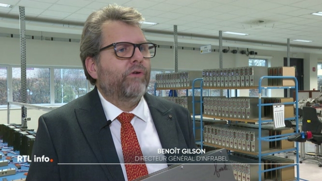 Une entreprise située à Ottignies installe des boîtiers sur les rails des chemins de fer afin de réduire les problèmes techniques et donc les retards.