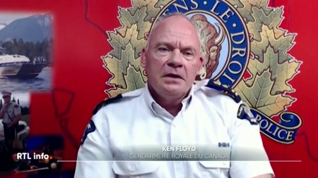 Un tireur a ouvert le feu dans une école secondaire et une résidence, dans une petite ville de Colombie britannique. Il a tué 9 personnes et en a blessé 30, avant de retourner l'arme contre lui.