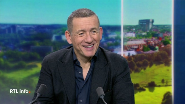 L'humoriste revient sur scène avec un nouveau spectacle Clown n'est pas un métier, un spectacle nourri à la fois par ses souvenirs d’enfance et par les petites angoisses qui traversent son quotidien.