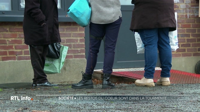 Les associations comme les Restos du Cœur tirent la sonnette d’alarme face à la forte hausse du nombre de bénéficiaires, qui a doublé en cinq ans.