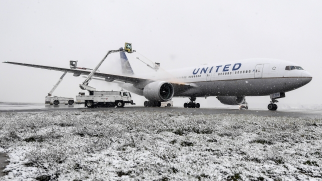 Un avion en train d’être dégivré à Brussels Airport, fin janvier 2019.