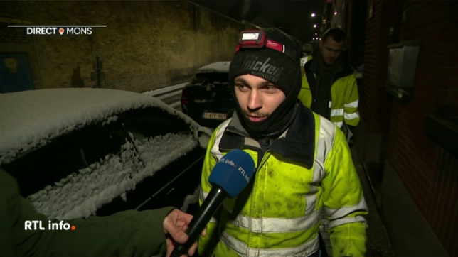 Mons s'est réveillé une quatrième fois dans le froid, sans chauffage, ni eau chaude pour de nombreux habitants. Les opérations de reconnexion ont permis à 800 foyers de retrouver du confort ce matin. Le temps presse au vu des températures glaciales. Le point avec Julien Crète.