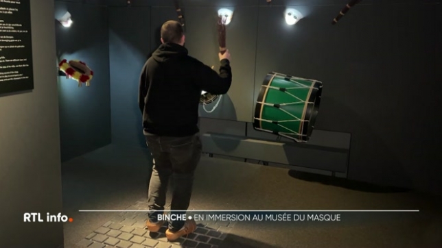 Chaque année, des milliers de visiteurs viennent admirer le cortège des Gilles. Ils sont aussi très nombreux à découvrir le musée du Masque et du Carnaval.