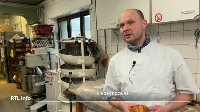 Direction, Hannut, dans le petit village de Lens-Saint-Rémy où le boulanger vient de décrocher une victoire au concours du meilleur croissant.