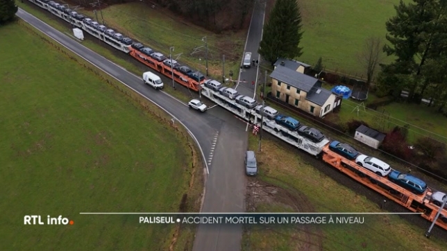 Cette nuit à Paliseul, un train de marchandise a percuté une voiture à hauteur d'un passage à niveau. Le conducteur de la voiture est décédé sur le coup.