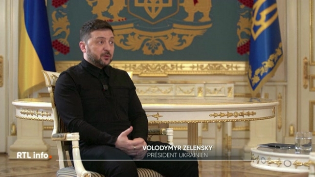 L'offensive russe que subit l'Ukraine dure depuis presque 4 ans. Mardi prochain, le 24 février, le pays entrera dans sa 5ème année de guerre. A l'approche de ce cap symbolique, Volodymyr Zelensky s'est exprimé. Le président ukrainien estime que son pays n'est pas en train de perdre la guerre.
