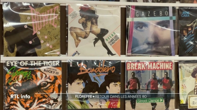 Agé de 10 ans dans les années 80, Régis a collectionné une foule d'objets des années 70-80 et 90 qu'il expose dans une ancienne superette transformée en petit musée. Musique, cinéma, série télé, dessin animé, vêtements, aliments, tout ramène à la nostalgie de l'enfance et de l'adolescence.