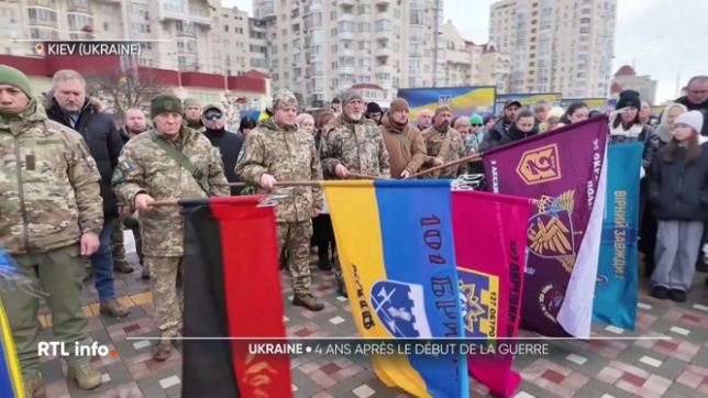 C'était il y a quatre ans, jour pour jour : Vladimir Poutine déclarait la guerre à l'Ukraine. Un conflit qui ne devait durer que quelques jours, pour le président russe. Mais qui depuis s'enlise avec des avancées très lentes, et des centaines de milliers de victimes.