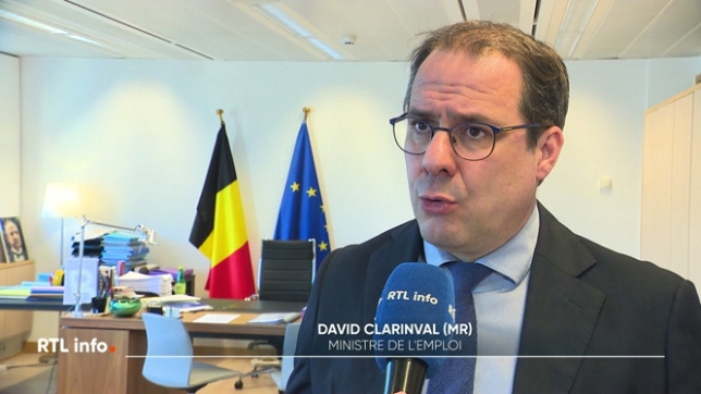 Dès le premier mars, les travailleurs pourront démissionner tout en conservant leur droit aux allocations de chômage. Ces allocations pourront être versées pendant plusieurs mois, à condition d'avoir travaillé pendant au moins 10 ans.