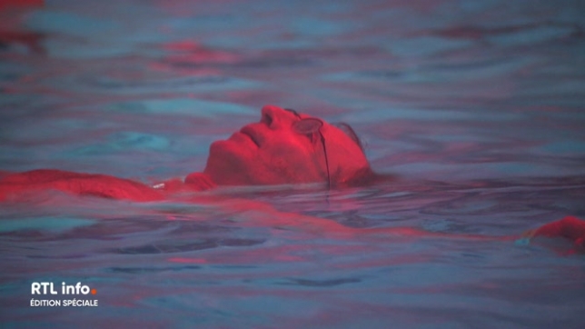Notre tour de l'actualité dans le Nord du pays commence par Lommel, dont le sablage rejoint le patrimoine culturel flamand. Direction ensuite Gand, où un concert classique insolite s'est joué… dans une piscine publique.