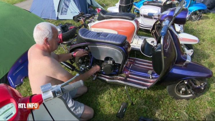 Comme un air d'Italie à Libramont: des centaines de fans de scooters Lambretta se sont réunis (vidéo)