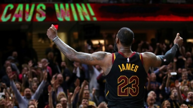 NBA: LeBron James délivre Cleveland et écoeure Toronto
