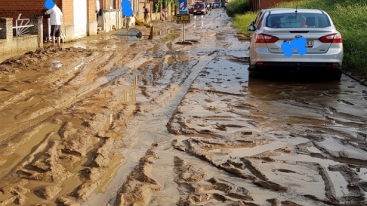 0orage-intemperie-hennuyères