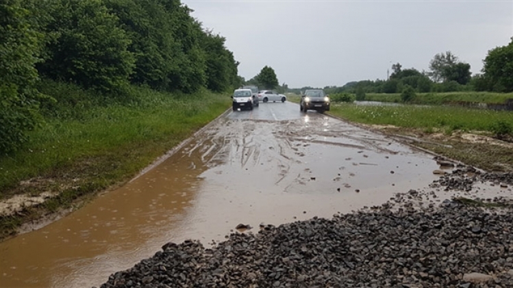 0voiture-intemperie3