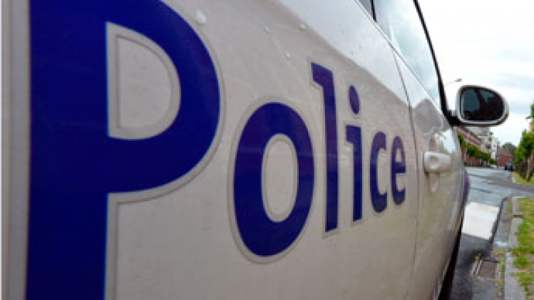 police2_inscriptionvoiturepolice