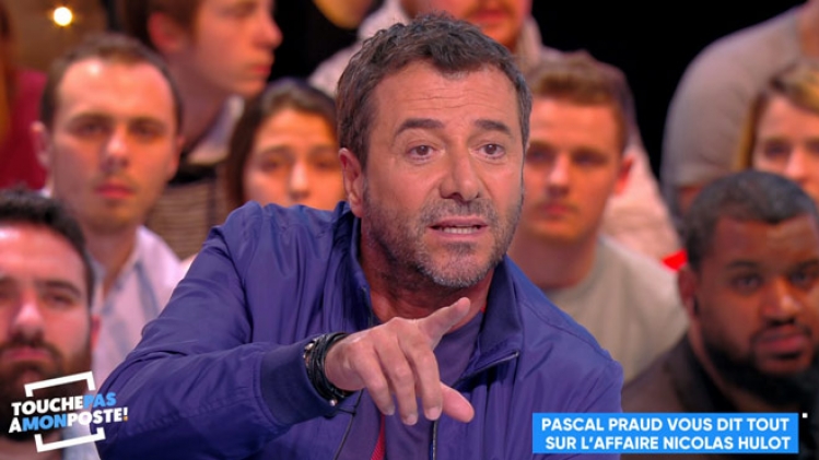 Affaire Hulot: Bernard Montiel dévoile en direct l’identité de la jeune fille qui a accusé le ministre, et son nom est très connu (vidéo)
