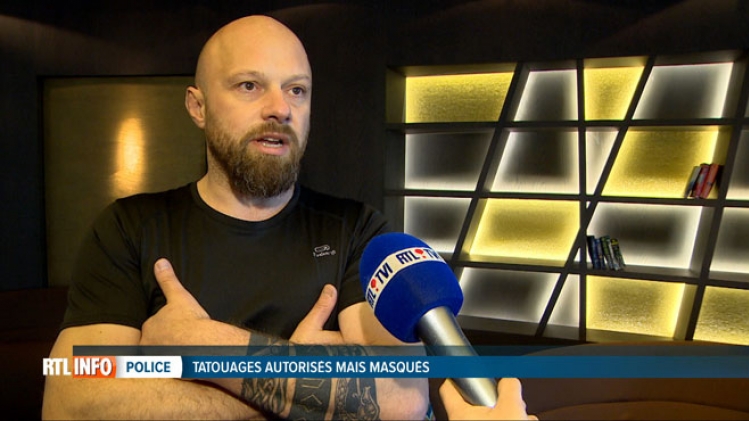 Désormais, les policiers pourront accéder à la profession avec des tatouages... mais devront les cacher: Avec des vêtements comme ça, tu transpires comme un cheval