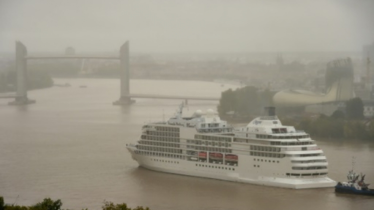 Bordeaux mesure la pollution des paquebots qui s'amarrent sur ses quais