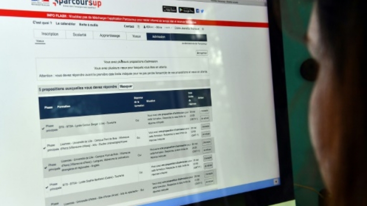 Parcoursup: après les résultats du bac, 89.000 jeunes en attente