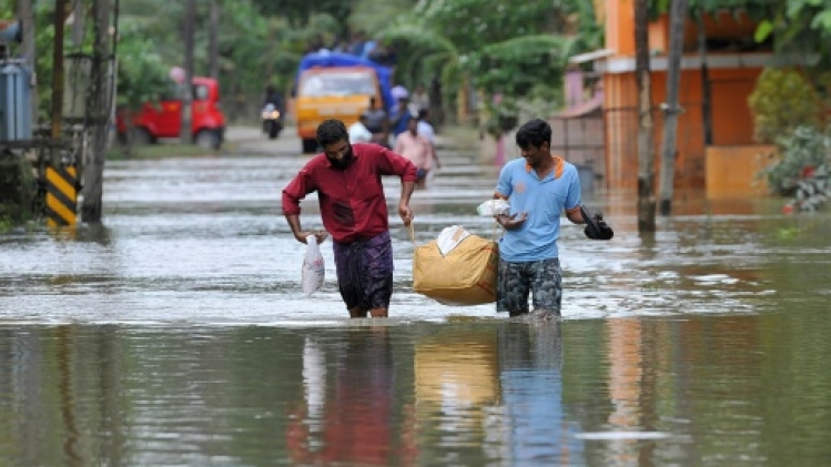 Inde: au moins 445 morts dans les inondations au Kerala