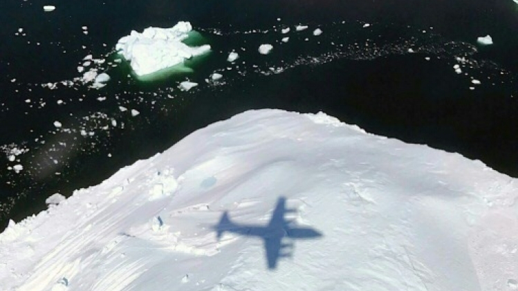 La Nasa envoie dans l'espace un laser pour étudier la glace sur Terre