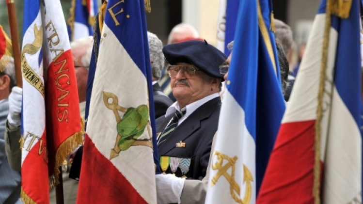 Première condamnation de l'Etat pour l'accueil indigne des harkis en France