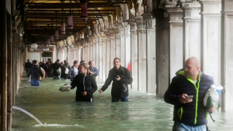 Tempête en Italie: au moins dix morts, de nombreuses écoles fermées, Venise sous eaux (photos et vidéo)