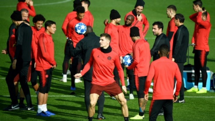 Le PSG joue son avenir européen à Naples, dans un contexte brûlant