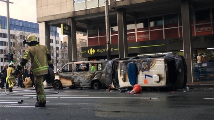 0bruxelles-police-combi5