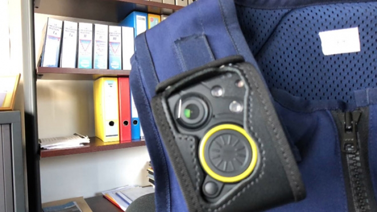 Des bodycams en test pour les policiers de Louvain-la-Neuve: à quoi vont-elles servir? (vidéo)