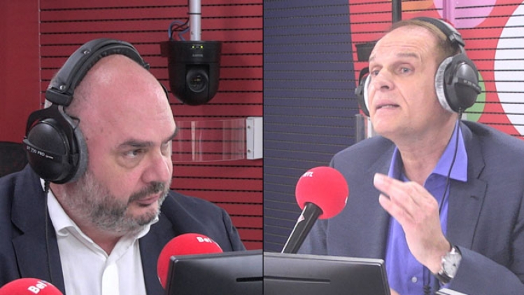 Ouverture des frontières et regroupement familial: débat houleux entre Alain Destexhe et Christos Doulkeridis dans Actu, set et match