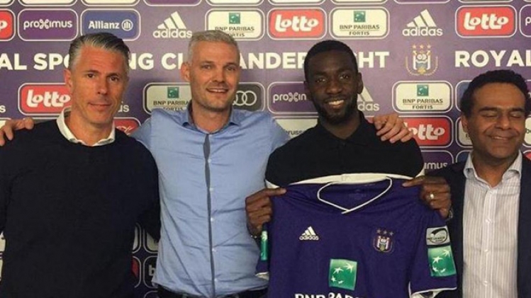 b9718436752z.1_20190201111215_000+g5kct4f2f.1-0