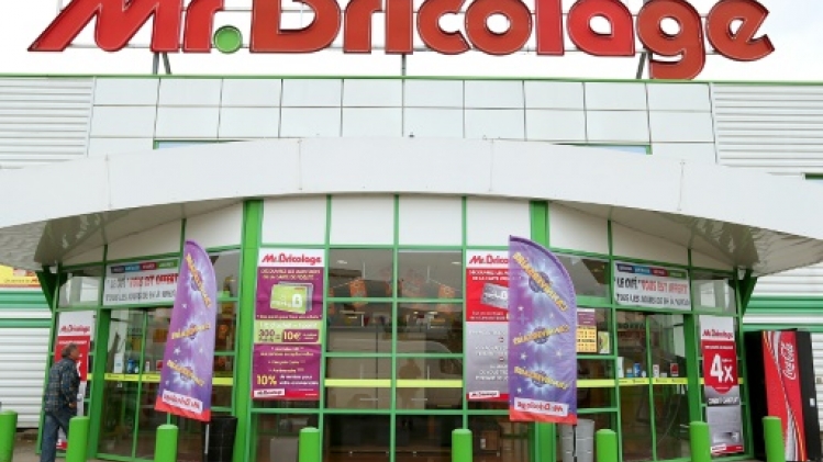 Mr Bricolage a quasiment finalisé le plan de cession de ses 65 magasins intégrés