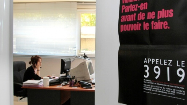 Violences conjugales: 244.000 victimes en 2022, en hausse de 15% sur un an