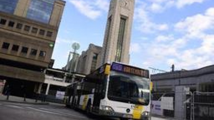 Les bus De Lijn s'arrêteront dès lundi à Rogier