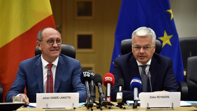 0roi-reynders-lanotte-politique-negociations2